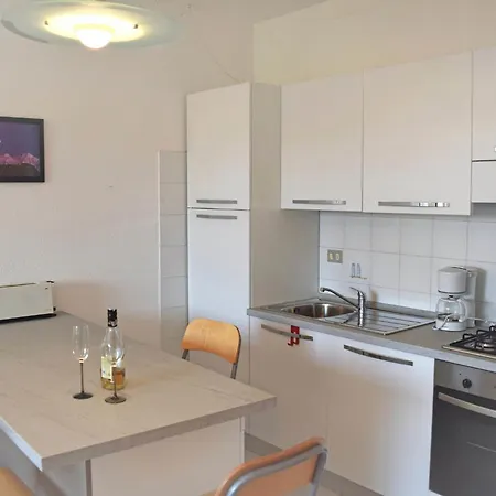 La Romantica By Interhome Daire